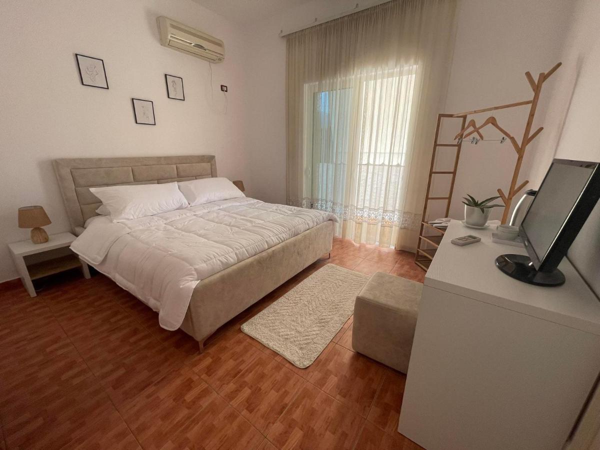 בראט Villa Oasis מראה חיצוני תמונה