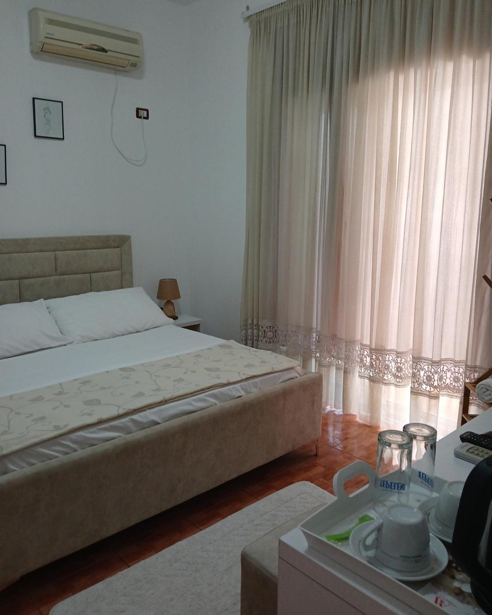 בראט Villa Oasis מראה חיצוני תמונה